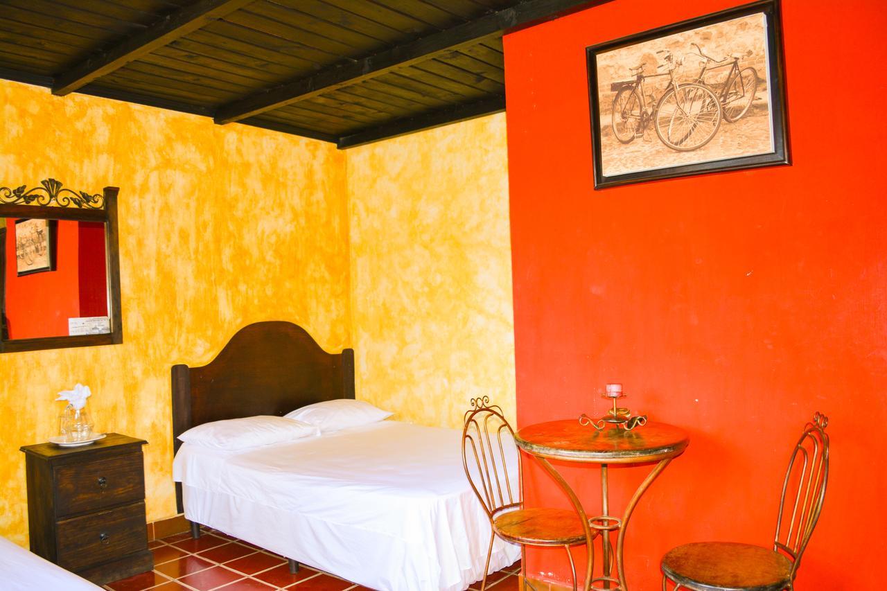 Hotel Don Pedro Antigua Quarto foto