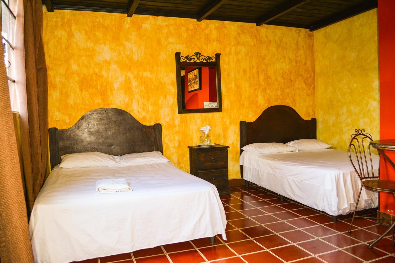 Hotel Don Pedro Antigua Exterior foto