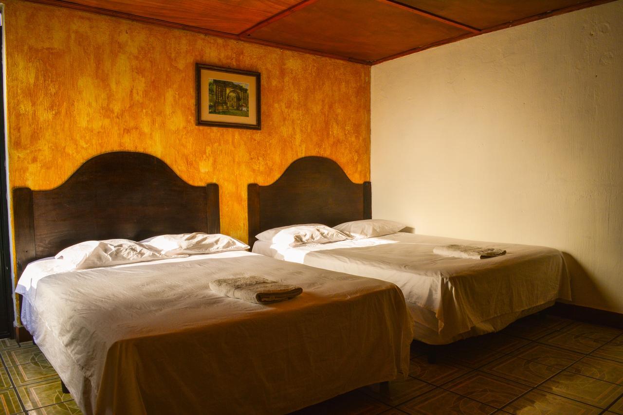 Hotel Don Pedro Antigua Exterior foto